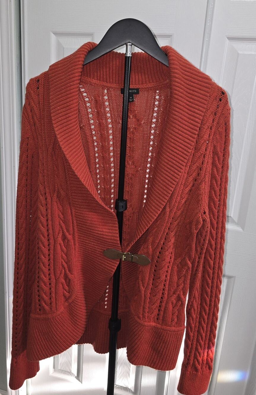 Talbots Cardigan Sweater M Burnt‎ Orange Cable Knit LambsWool Blend Buckle Shawl